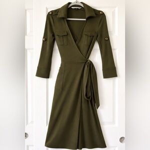 Diane Von Furstenburg Olive Green utility Style wool midi wrap Dress size 6